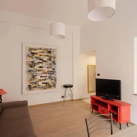 Lattanzio House